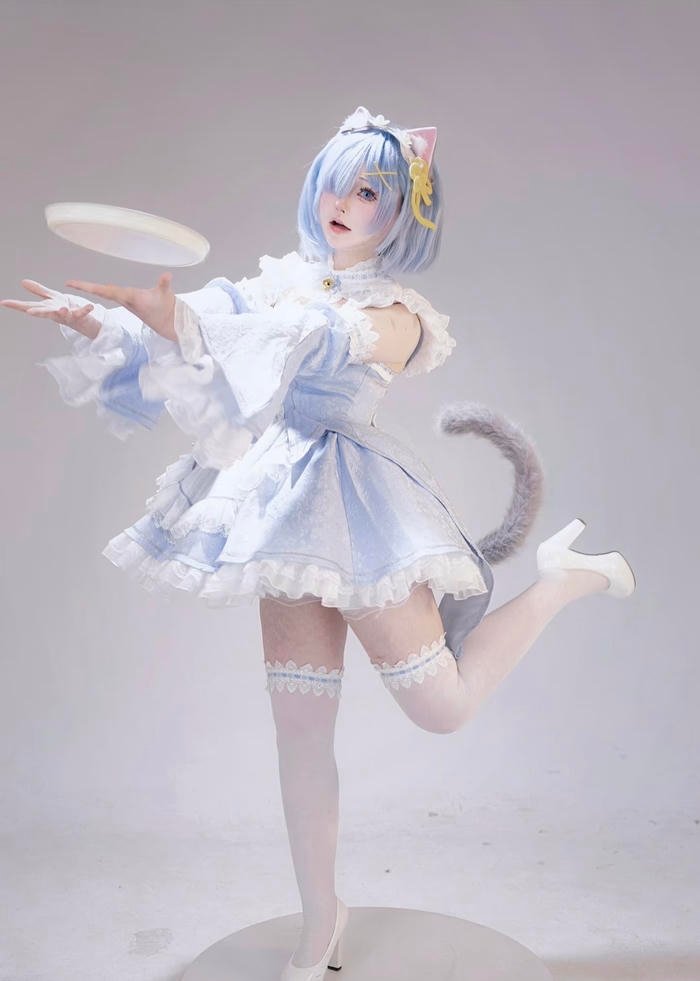 tạo hình hầu gái theo kiểu Nhật