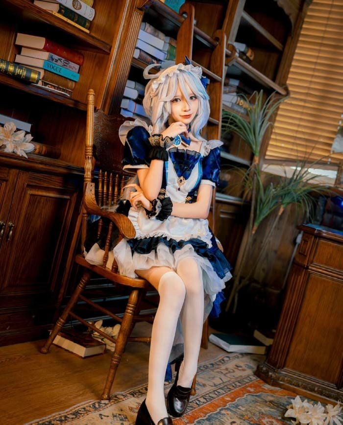 xây dựng nhân vật theo concept maid girl