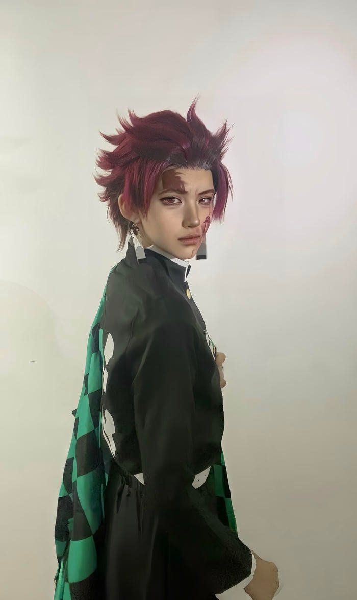 Tanjiro cosplay anime style full body