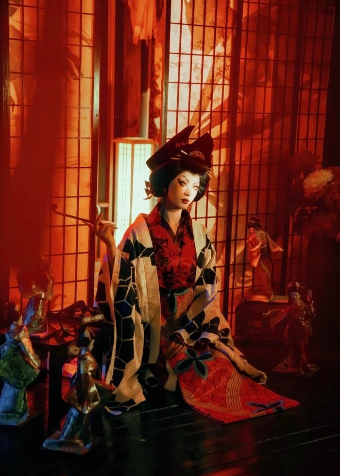 ảnh Daki cosplay rực rỡ