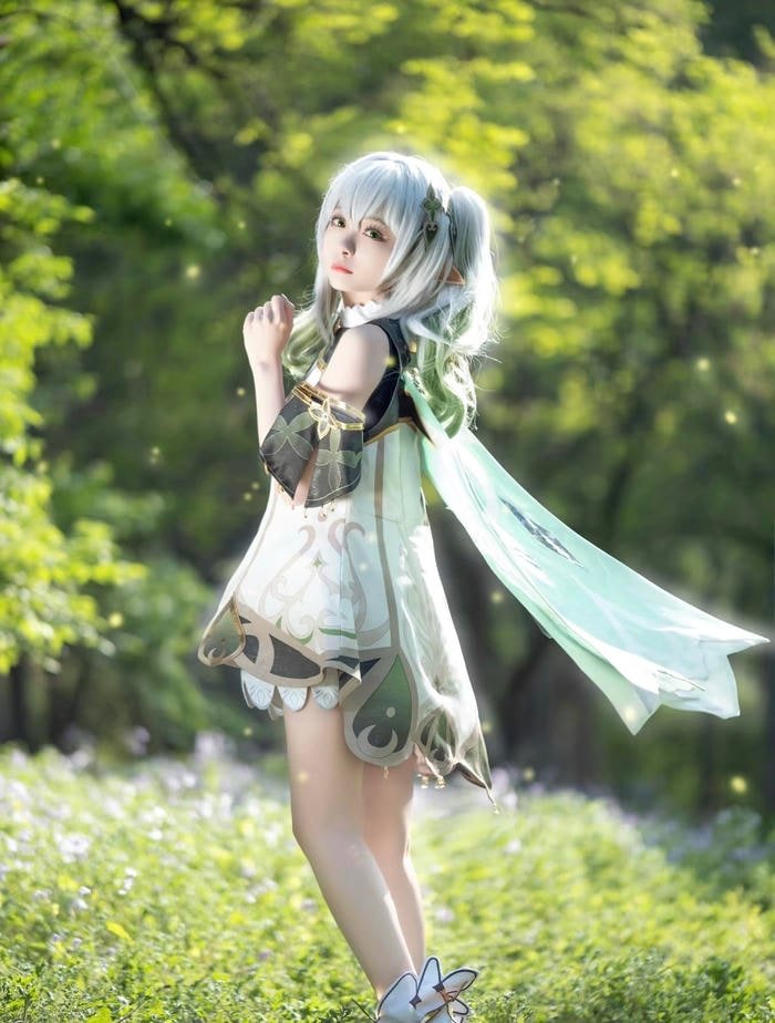 ảnh Nahida cosplay thần tiên