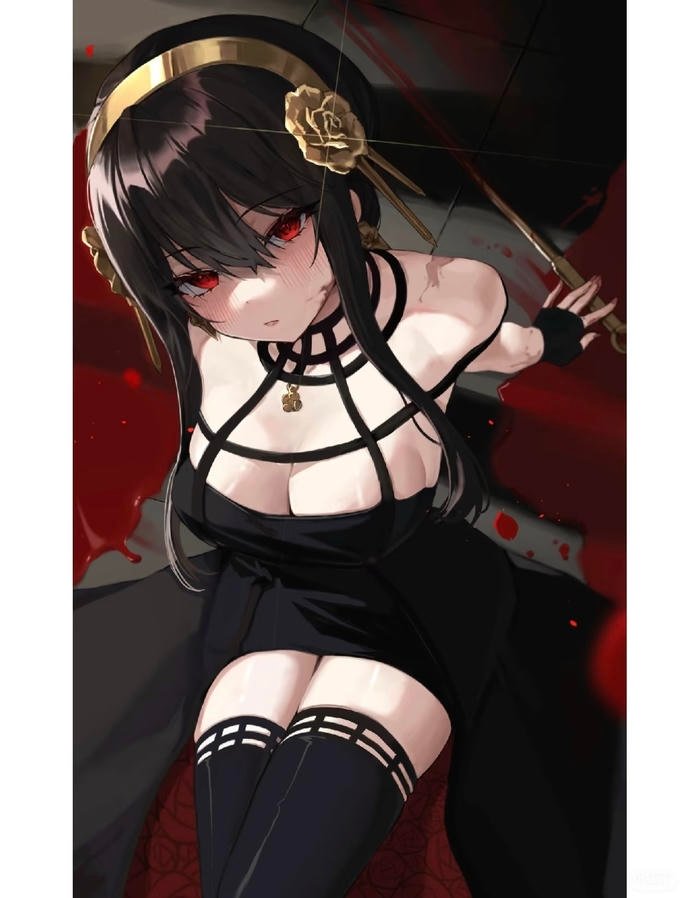 ảnh Yor Forger quyến rũ