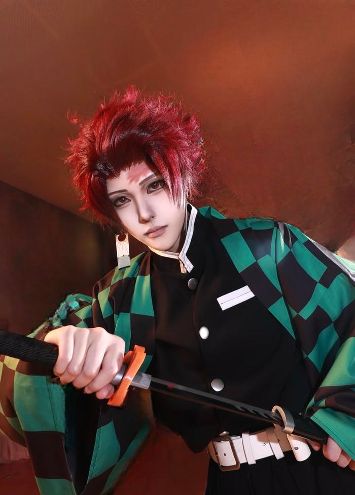 ảnh cosplay Tanjiro full body