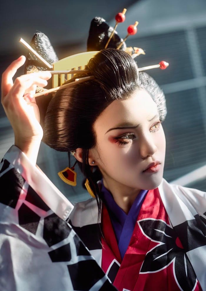 cosplay Daki phong thái ác nữ