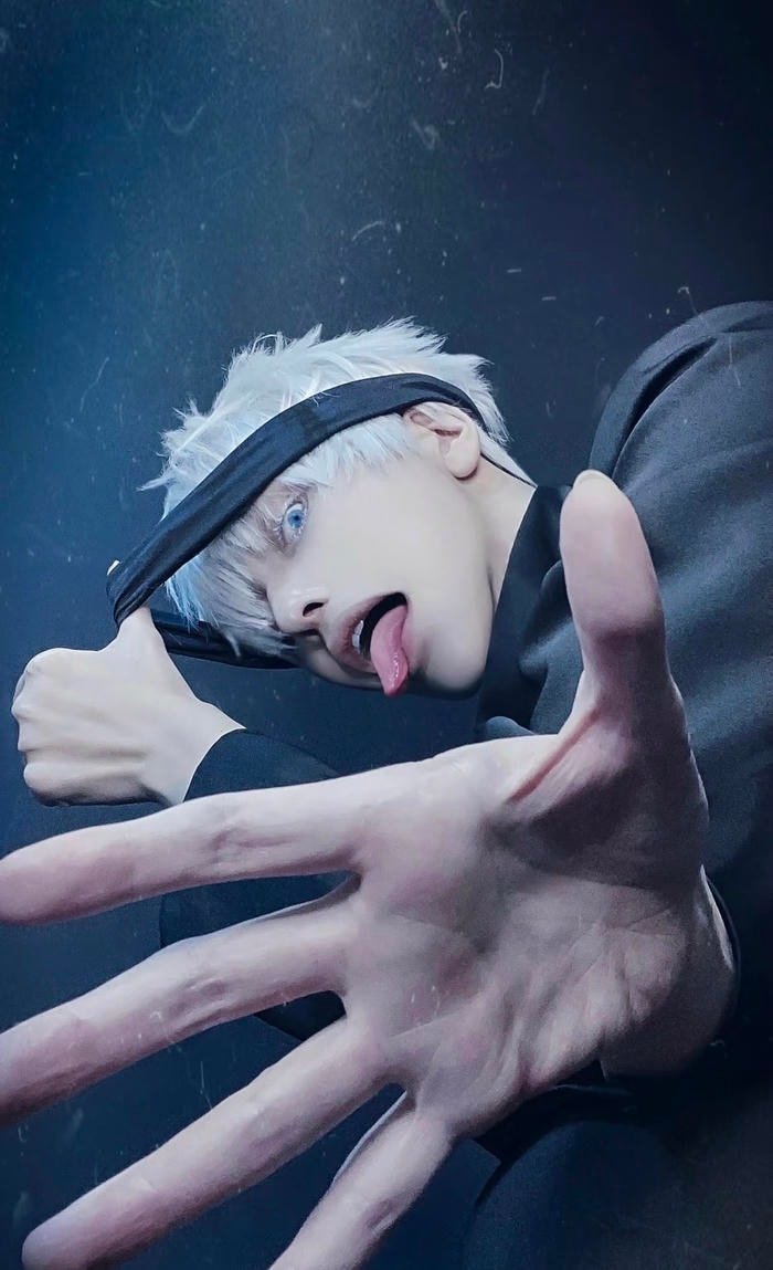 hình Gojo cosplay độc đáo