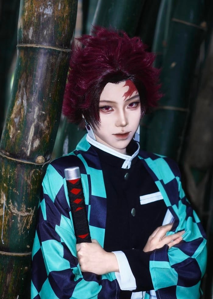 hình Tanjiro cosplay lộng lẫy