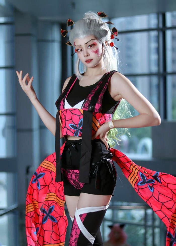 hình ảnh Daki cosplay chất