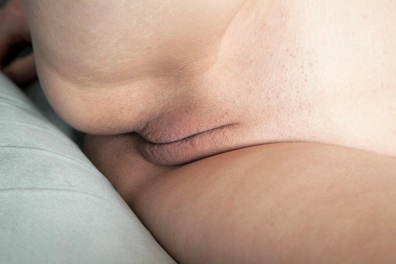 hình lồn còn trinh mọng nước