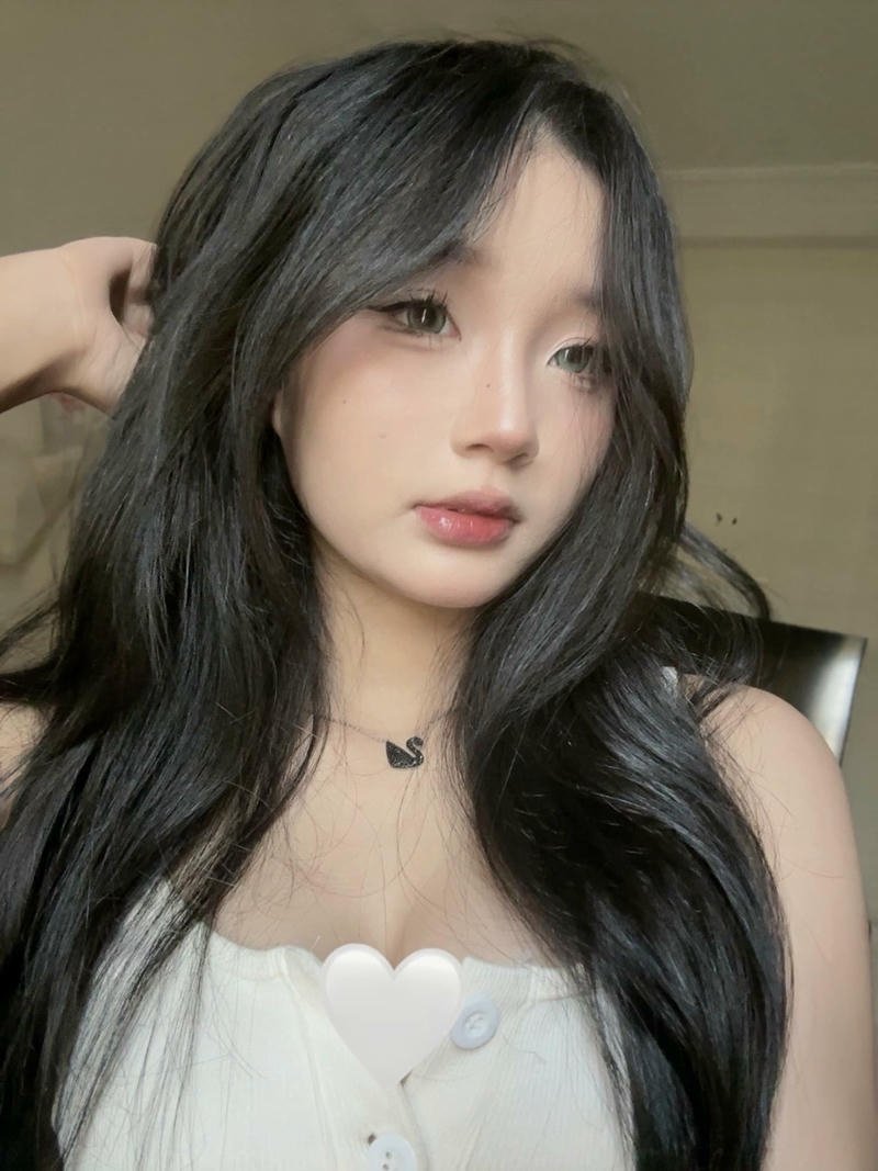 Ảnh sex Bình An khoe dáng chuẩn không chỉnh