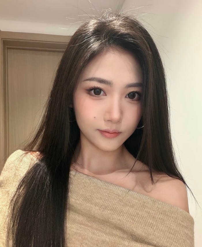 Bức ảnh gái xinh 2k4 nổi bật trong bối cảnh chụp