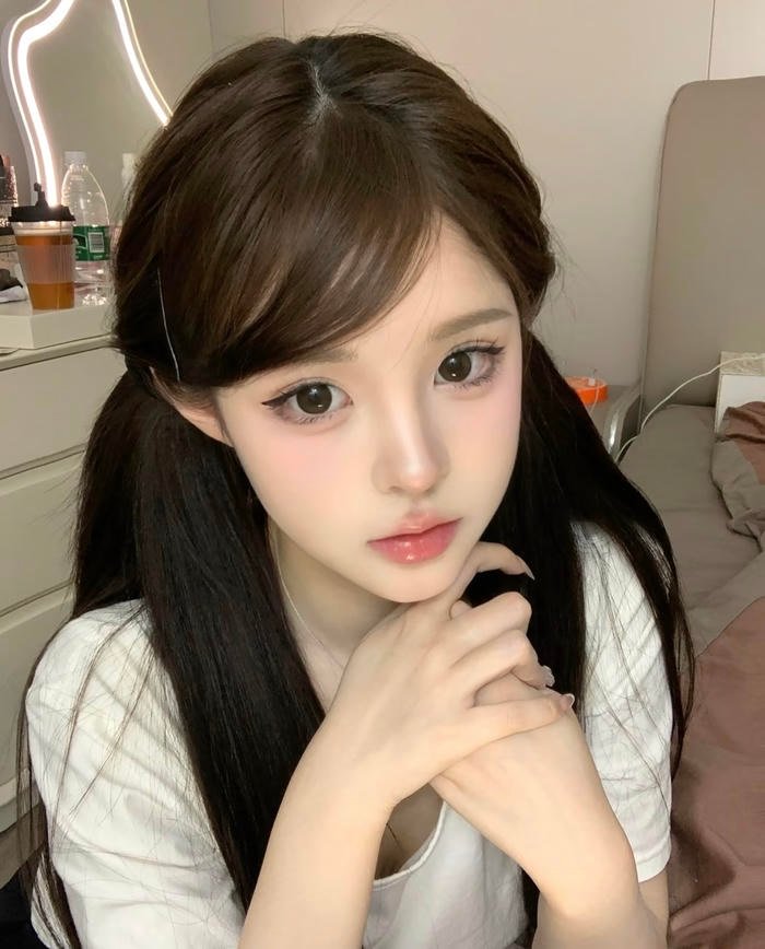 Bức hình gái xinh 2k4 diện mạo phù hợp nhiều phong cách