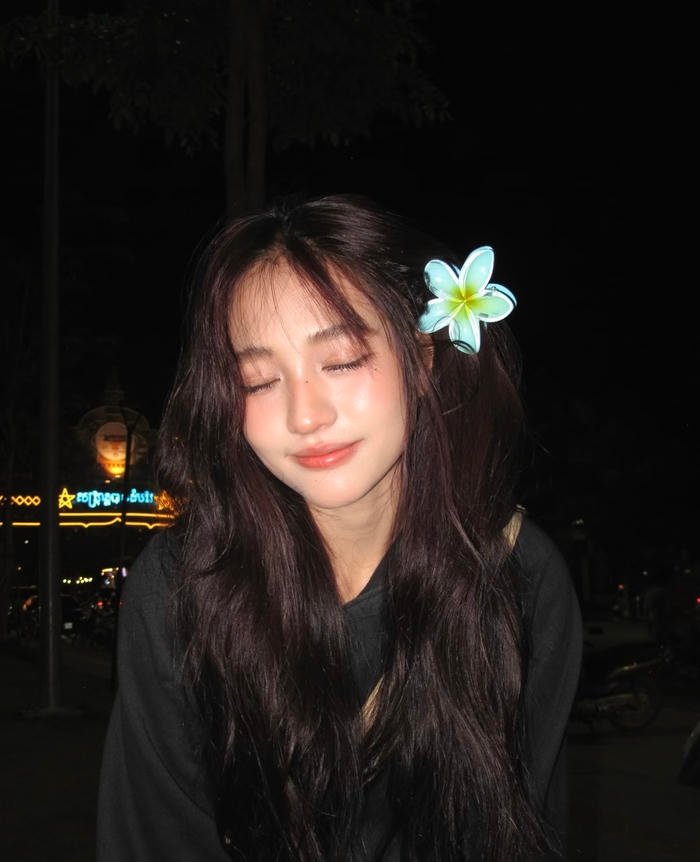 Bức hình gái xinh 2k5 vẻ đẹp khiến người xem thích thú