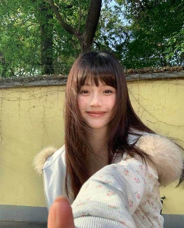 Gái xinh 2k10 có nét đáng yêu giản dị đời thường