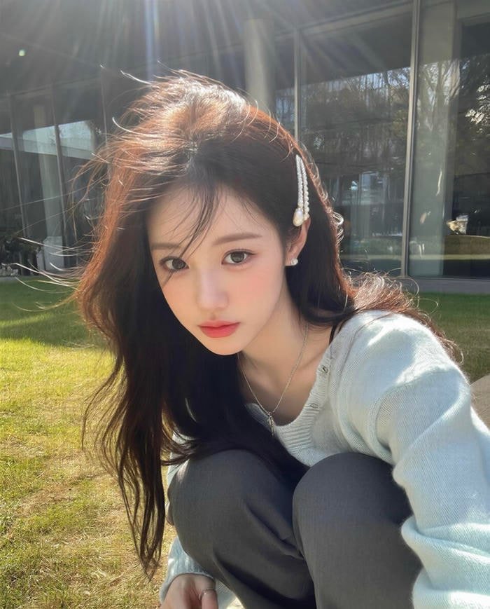 Gái xinh 2k10 mang vẻ đáng yêu rất tự nhiên