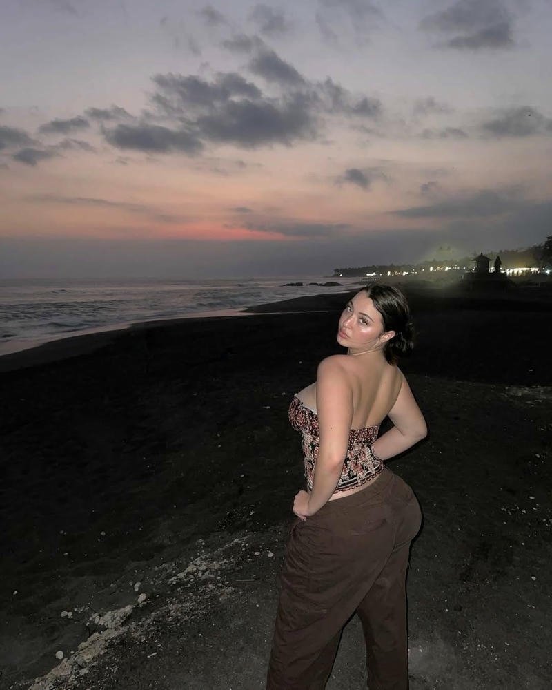 Hình Chubby Mọng Mềm Thú Vị