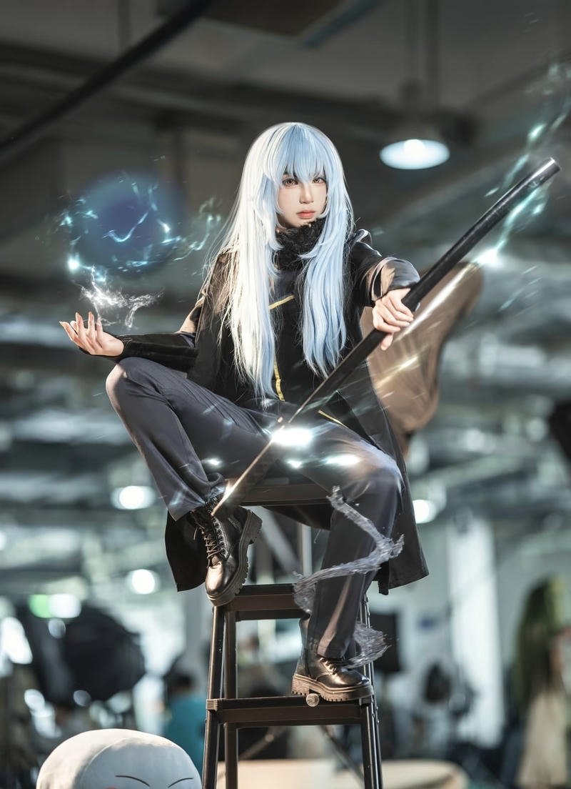 Hình Rimuru cosplay mang nét vô tư dễ gần