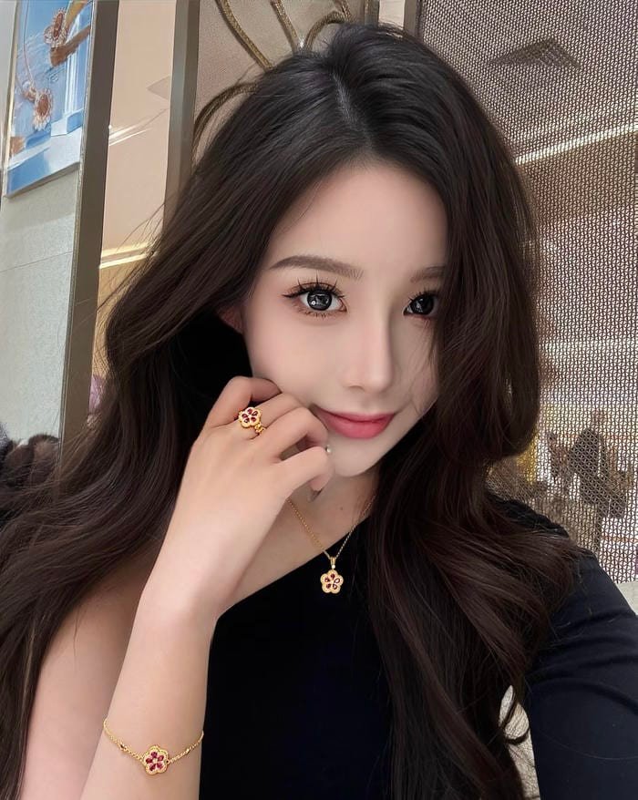 Hình ảnh gái xinh 2k phong cách dễ thương nổi bật