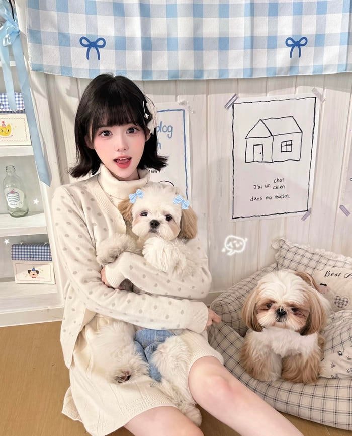 Hình ảnh gái xinh 2k9 khuôn mặt dễ thương tạo cảm giác dễ chịu