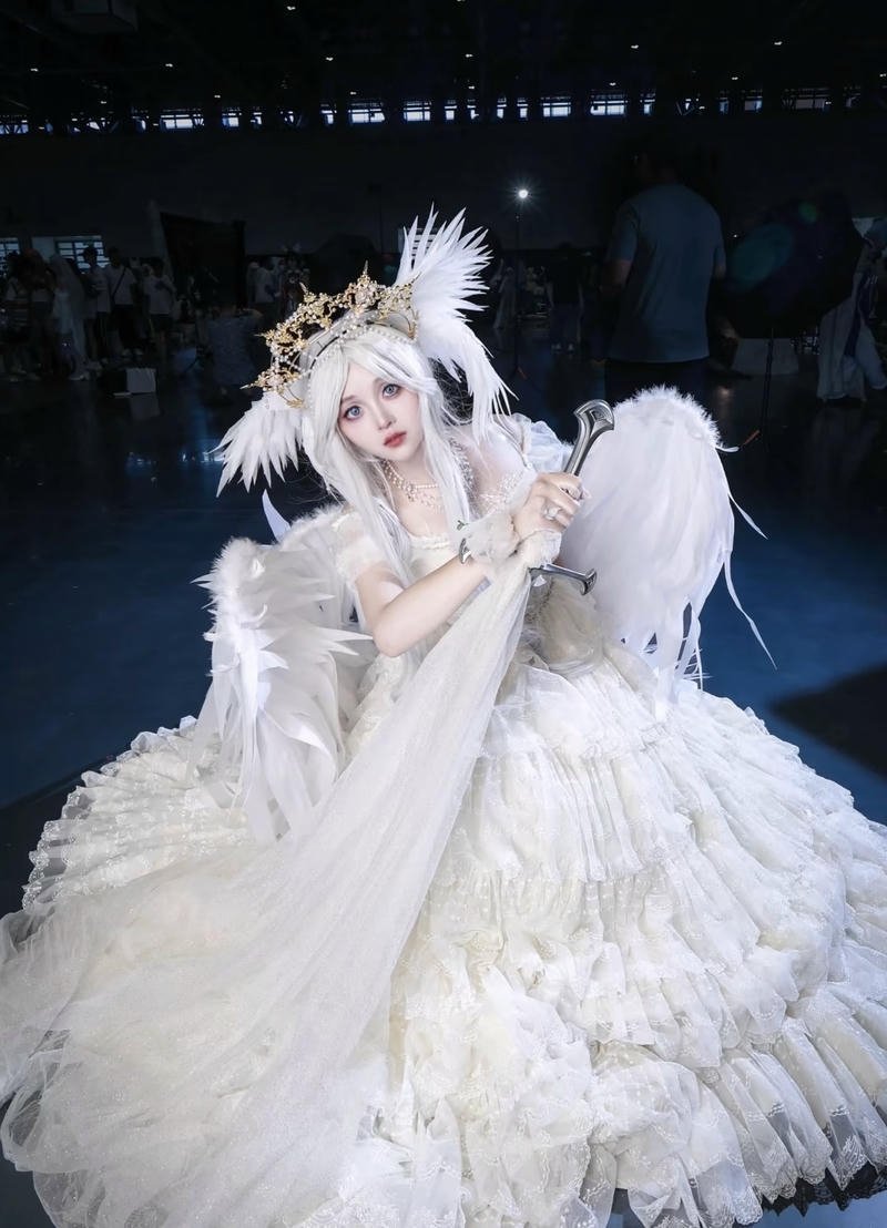 Hình cosplay thiên thần mang nét nữ tính dịu dàng