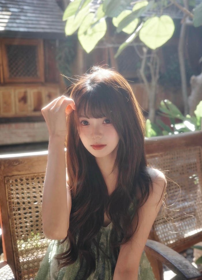 Hình gái xinh 2k11 tổng thể sáng rõ khiến bức ảnh hài hòa