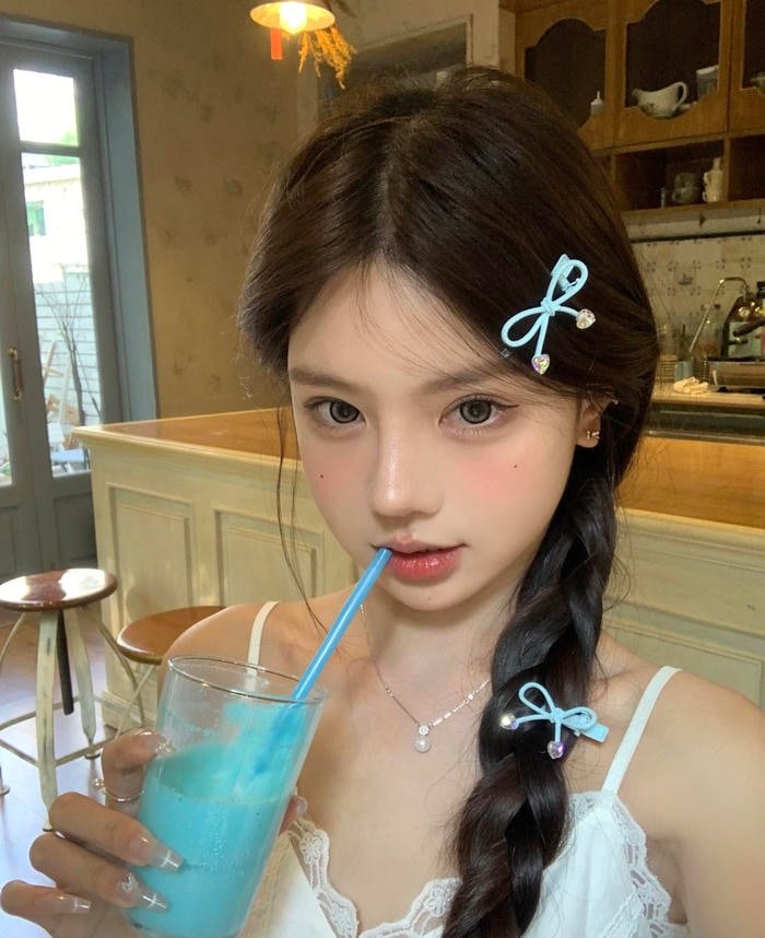 Hình gái xinh 2k4 mang đến cảm nhận về sự mới mẻ