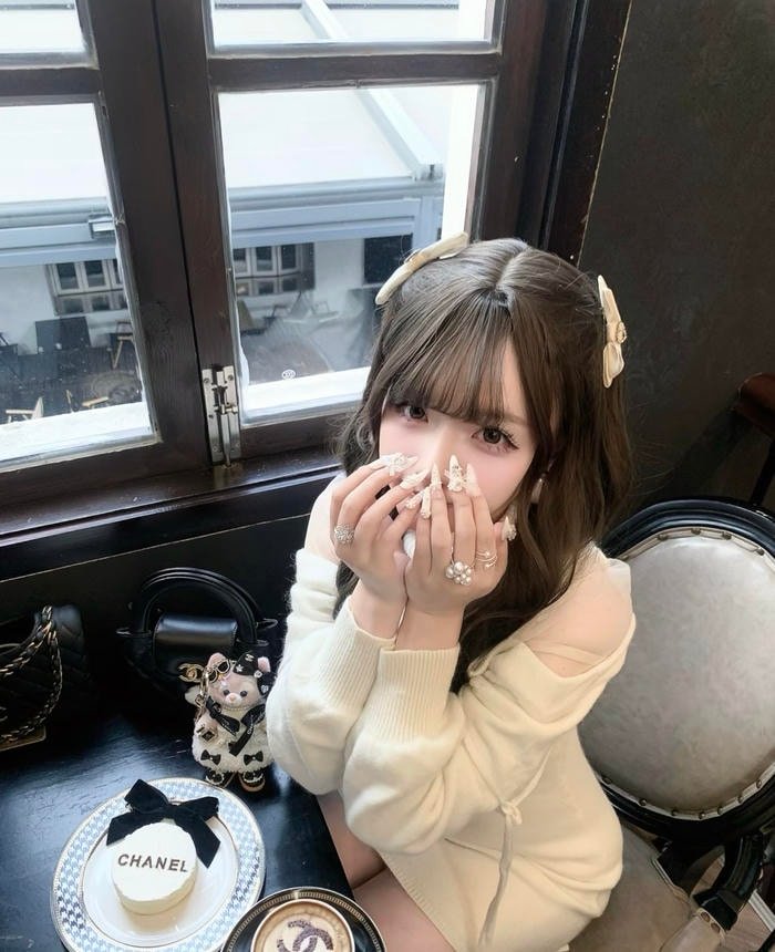 Hình gái xinh 2k9 vẻ ngoài giản dị phù hợp môi trường học tập