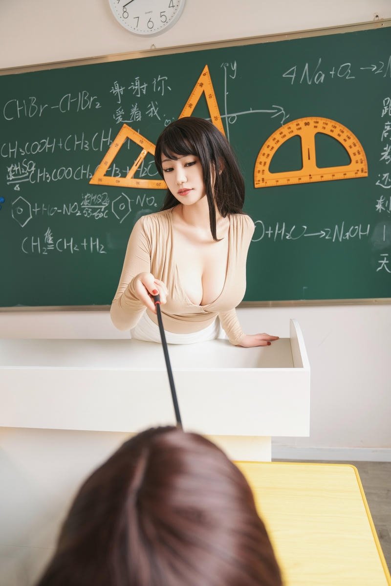 Hình sex cô giáo viên khát tình