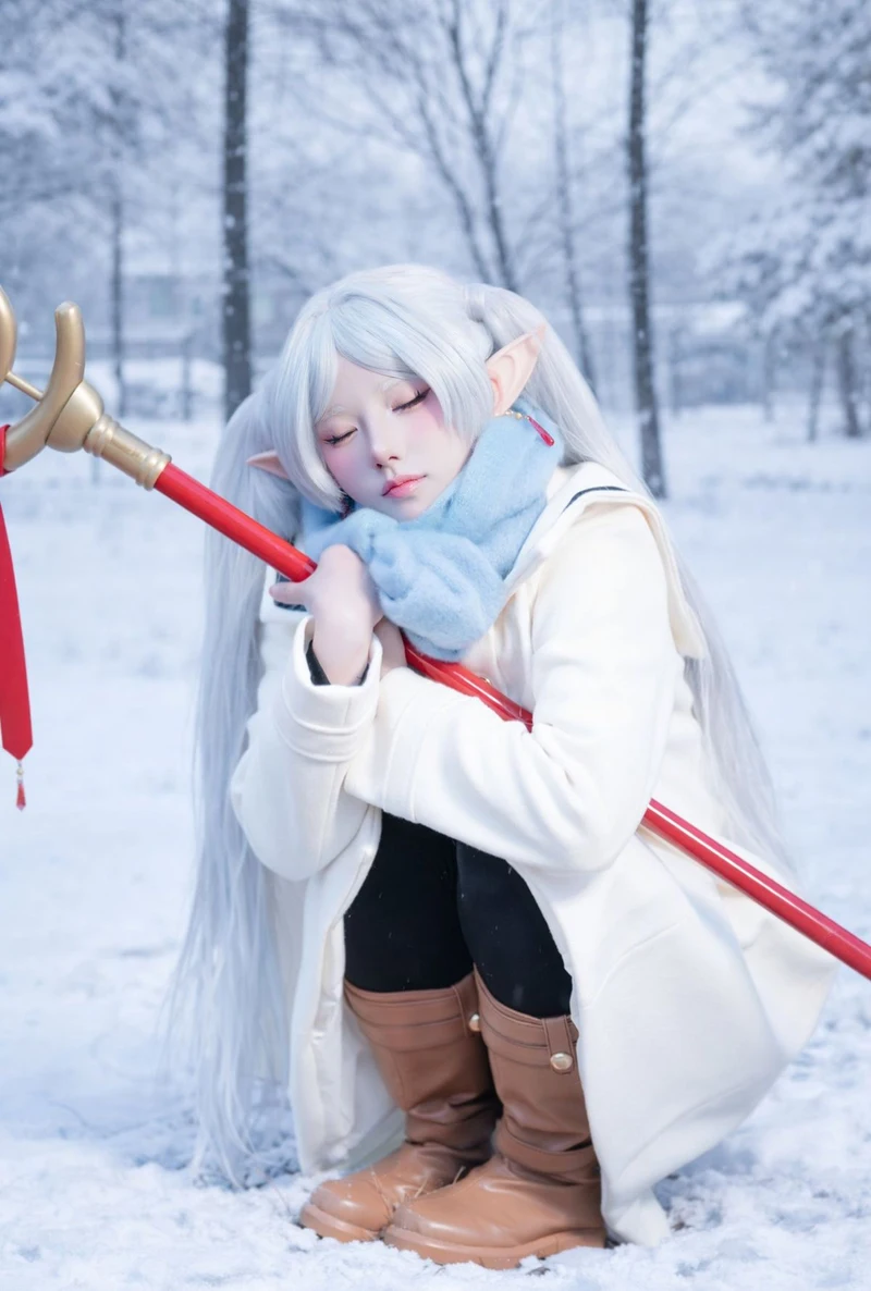 Cosplay Frieren Ảnh Đẹp Mê Hoặc Quyến Rũ