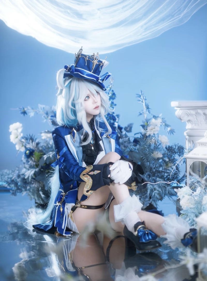 Hình Furina cosplay mang sắc thái vui nhộn pha kiêu kỳ