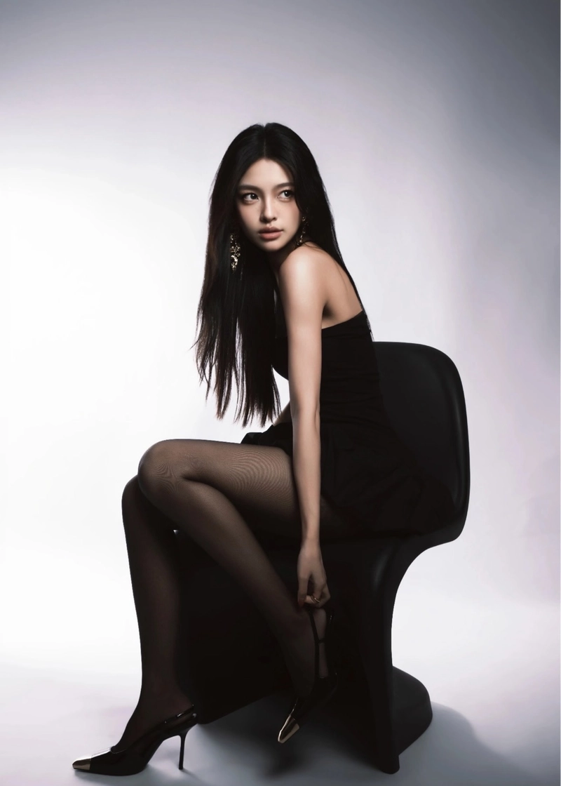 Mẫu ảnh gái xinh có gương mặt xinh đẹp nổi bật