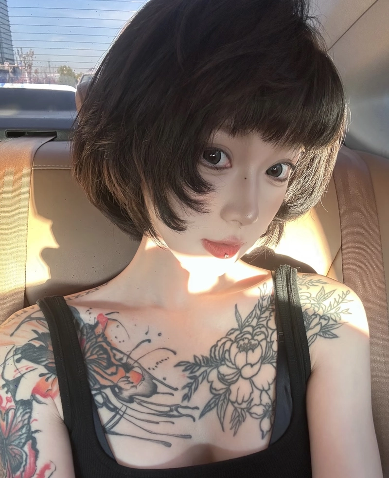 Nét đẹp cá tính của girl xinh xăm hình ấn tượng