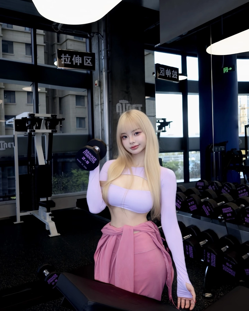 Nét đẹp mạnh mẽ ảnh gái xinh tập gym nổi bật