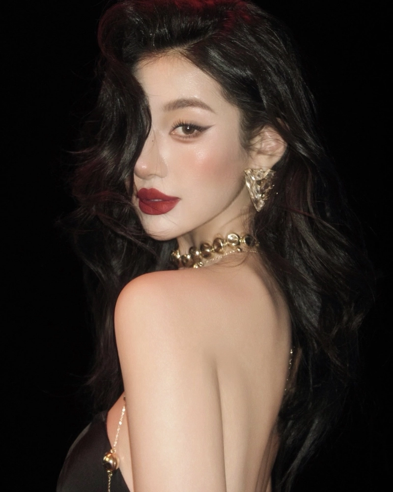 Phong cách nhẹ nhàng của gái xinh 9x rất xinh đẹp