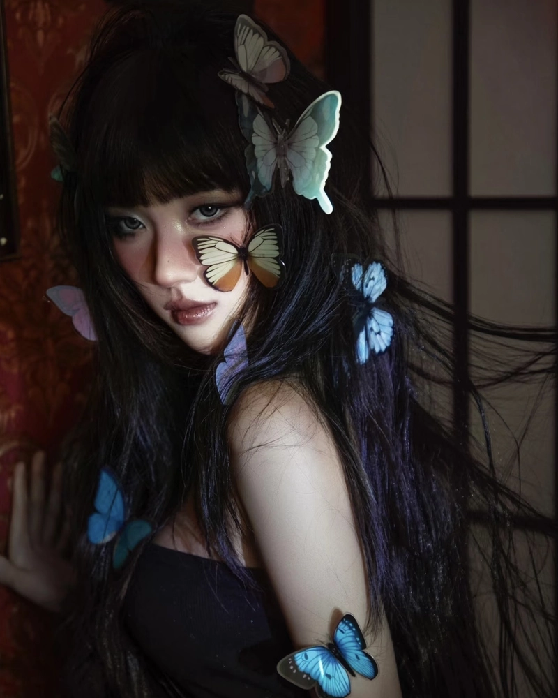 Vẻ đẹp trong trẻo gái xinh tóc dài nổi bật