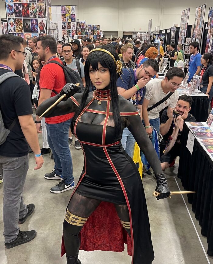 ảnh For Yorger cosplay xinh đẹp siêu thực