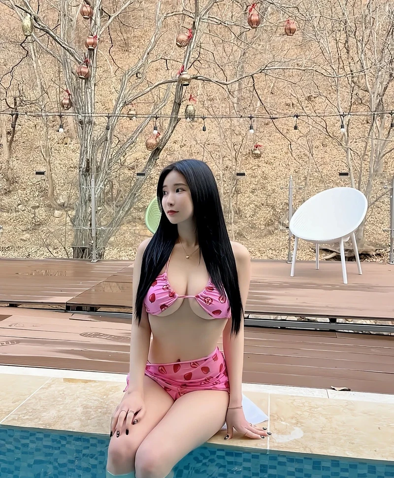 trần truồng gái xinh ảnh body