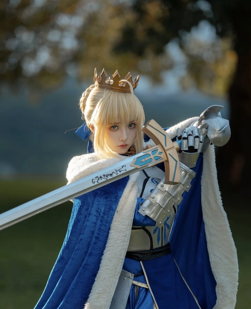 Bức hình Saber cosplay mang vẻ đẹp anime nổi bật