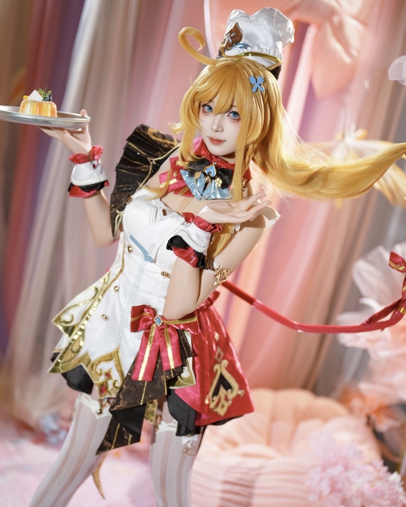Gái xinh cosplay Genshin Impact phối outfit nổi bật đầy tinh tế