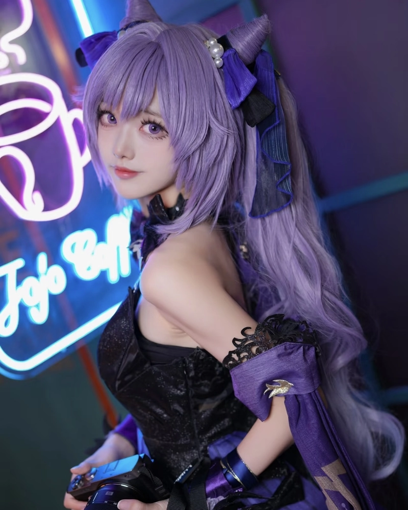 Gái xinh cosplay Genshin Impact thần thái nổi bật đầy sức hấp dẫn