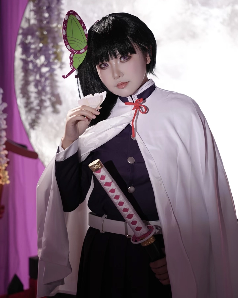 Hình Cosplay Kanao thần thái nhẹ nhàng cực kỳ cuốn hút