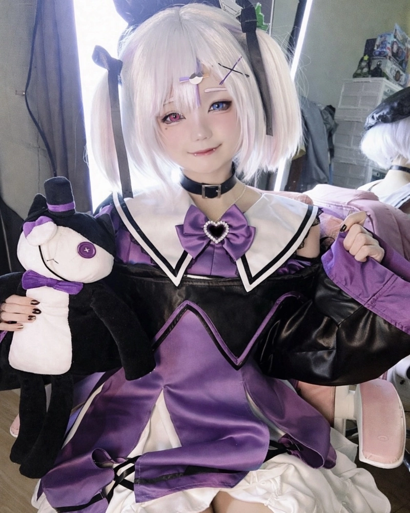 Hình Neneko cosplay mái tóc mềm tạo tổng thể nổi bật hơn