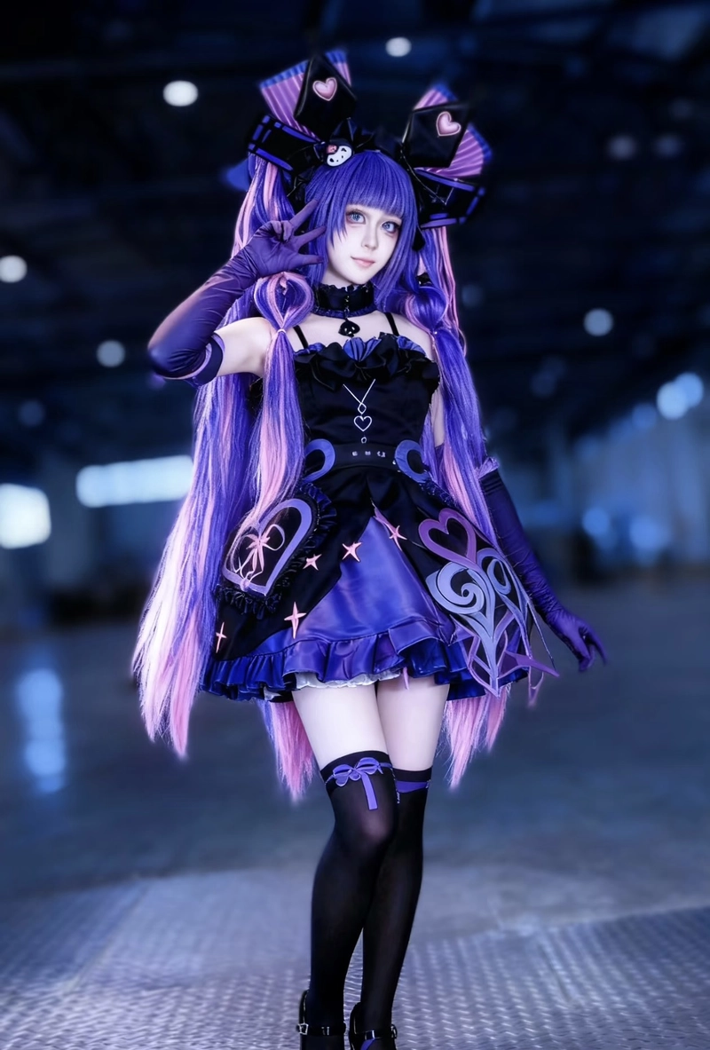 Hình ảnh trang phục cầu kỳ cosplay Kurumi xinh