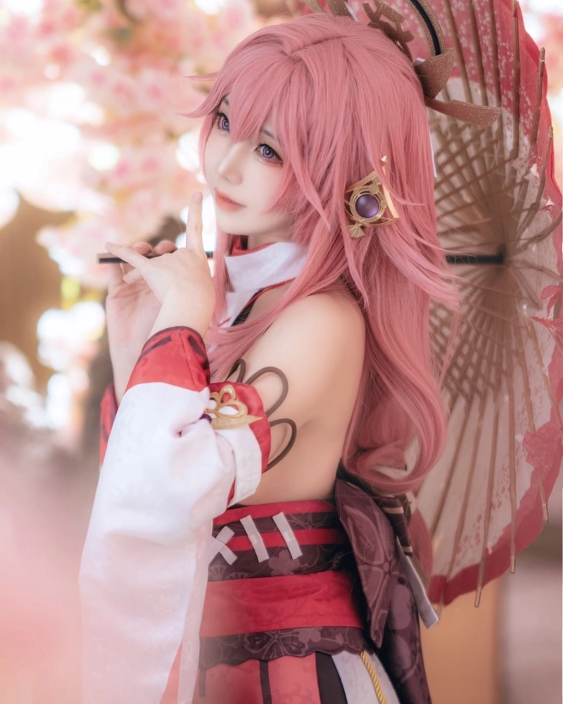 Hình gái xinh cosplay Genshin Impact tạo tổng thể hài hòa bắt mắt