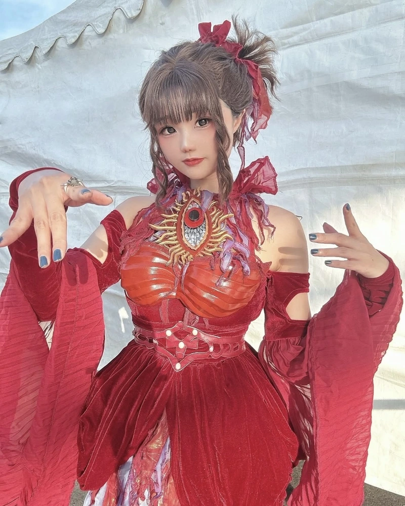 Neneko cosplay phối trang phục anime cực kỳ hài hòa bắt mắt