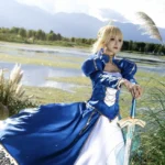 ảnh Saber cosplay thumbnail