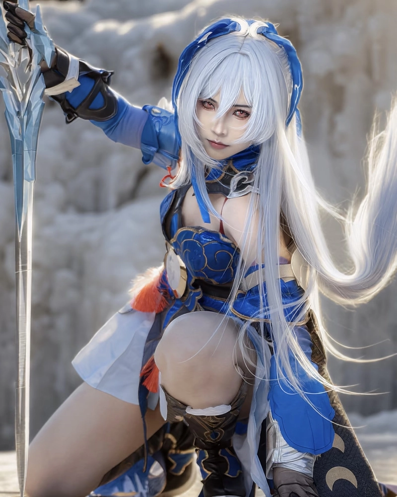 Ảnh Jingliu cosplay mang phong cách bí ẩn mê hoặc