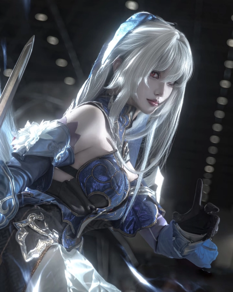 Ảnh Jingliu cosplay mang vẻ đẹp thanh lãnh mê hoặc