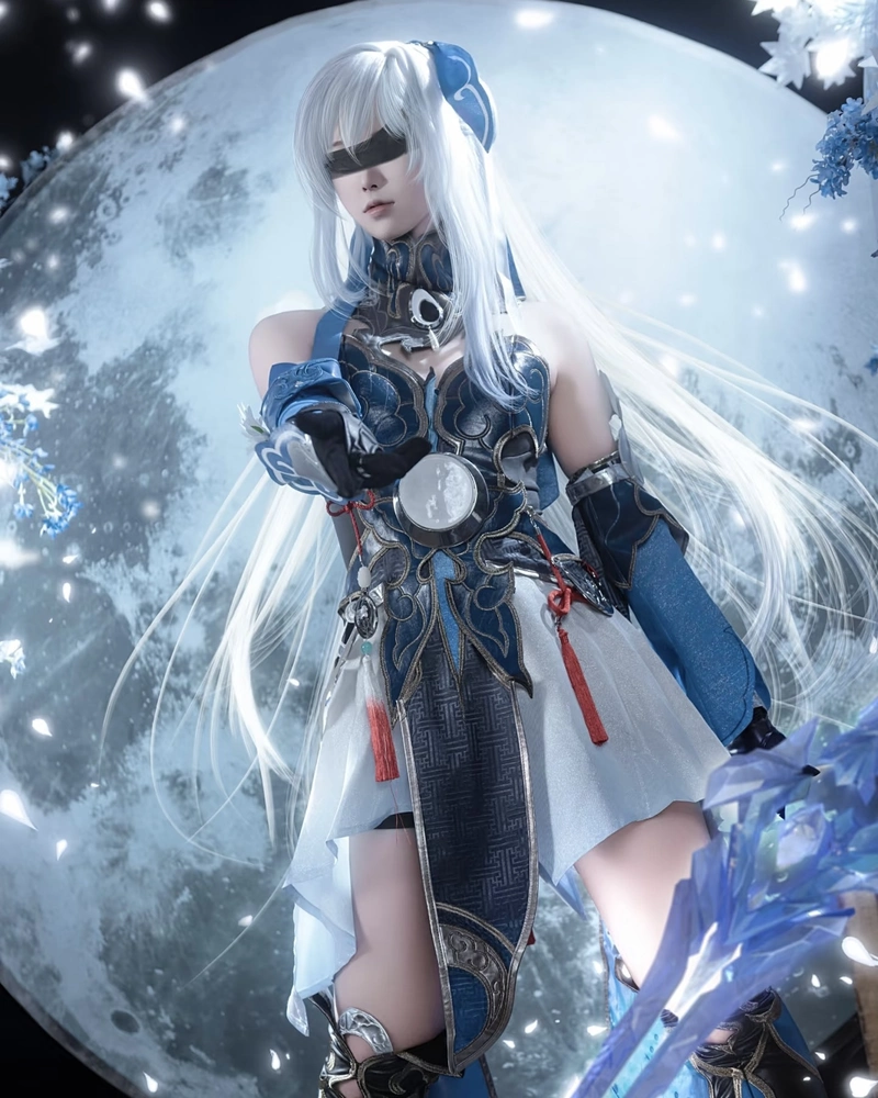 Ảnh Jingliu cosplay trong bộ trang phục tinh xảo