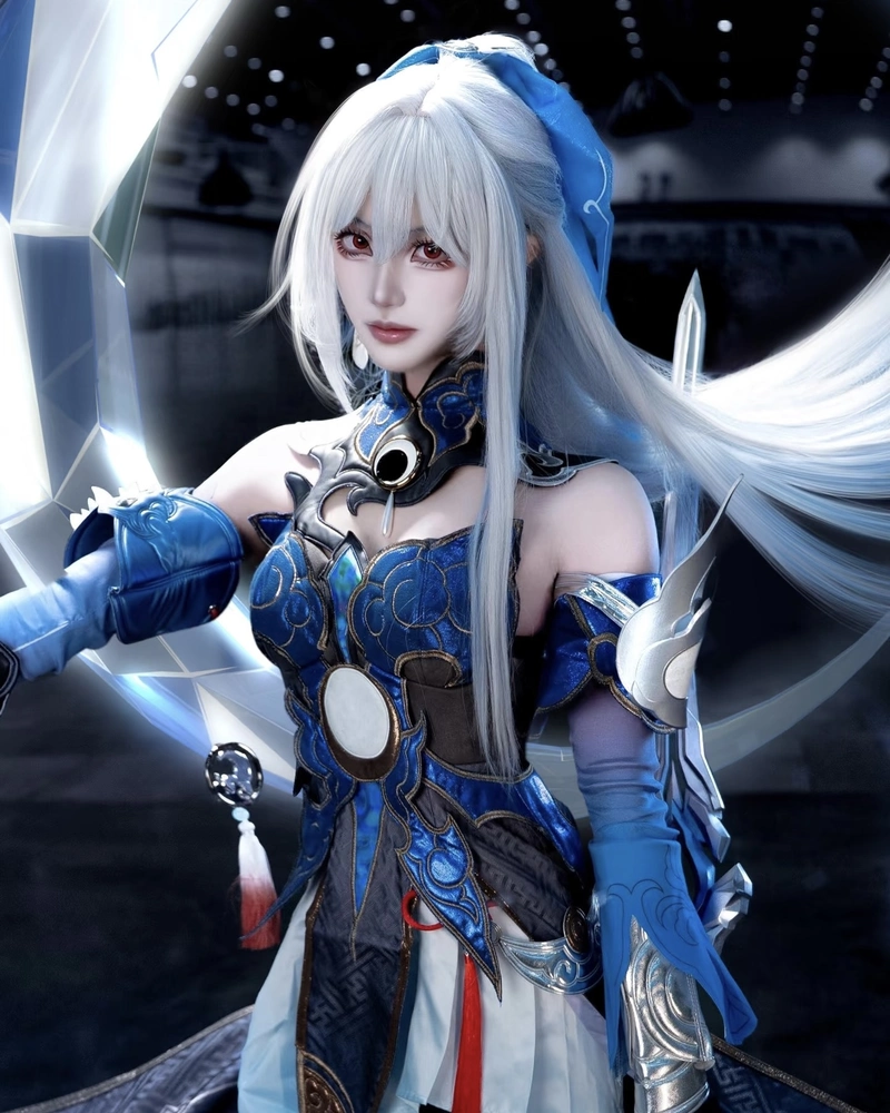 Ảnh Jingliu cosplay trong trang phục mang cảm hứng cổ điển