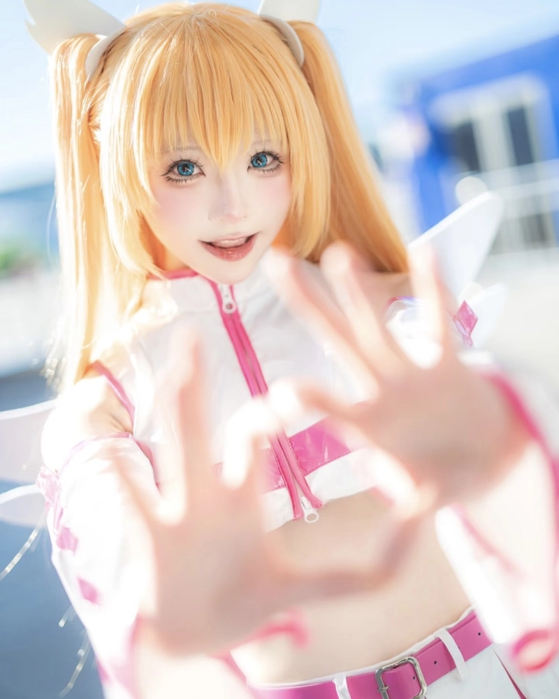 Ảnh cosplay Liliel mang nét hấp dẫn pha chút nghịch ngợm